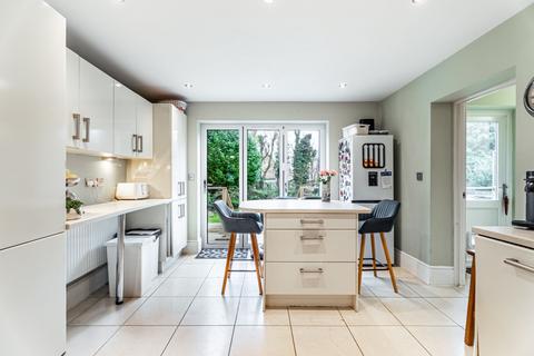 5 bedroom detached house for sale, Meads Lane, St. Albans AL4