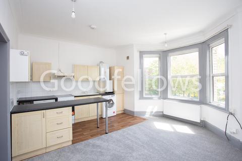 1 bedroom apartment to rent, Morden Road, Merton SW19