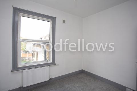 1 bedroom apartment to rent, Morden Road, Merton SW19