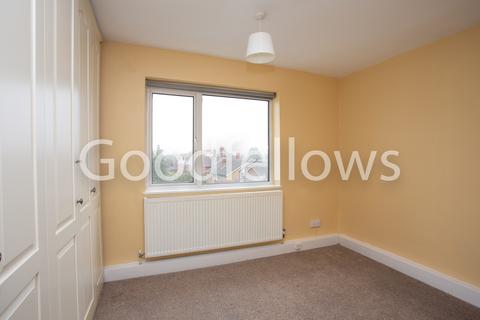 2 bedroom apartment to rent, Bishopsford Road, Surrey SM4