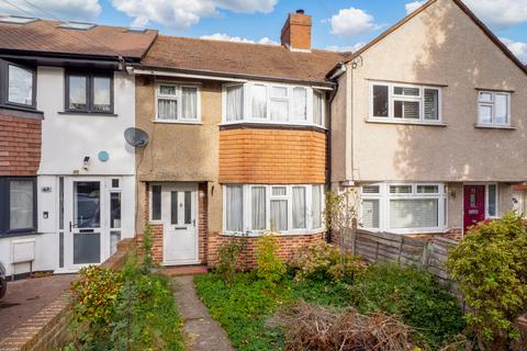 Dorchester Road, Worcester Park KT4
