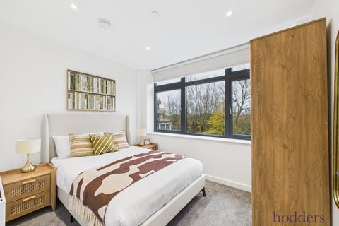 2 bedroom apartment to rent, London Road, Staines-Upon-thames, Surrey, TW18