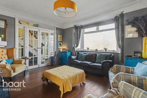 3 bedroom semi-detached house for sale, St Agnes Gardens, Sheerness