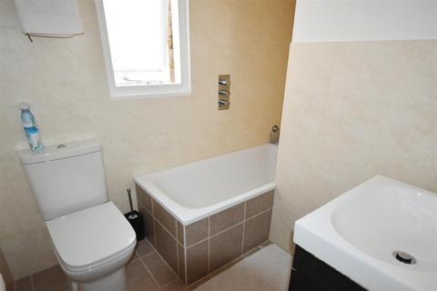 undefined, Whitestile Road, Brentford