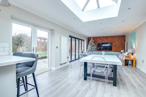 4 bedroom detached bungalow for sale, Smugglers Lane North, Highcliffe, Christchurch, BH23