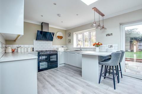4 bedroom detached bungalow for sale, Smugglers Lane North, Highcliffe, Christchurch, BH23