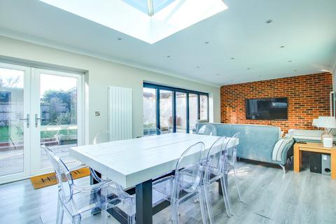 4 bedroom detached bungalow for sale, Smugglers Lane North, Highcliffe, Christchurch, BH23