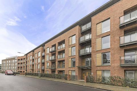 2 bedroom flat to rent, Maygrove Road, London NW6