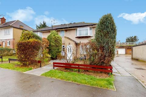 undefined, Pinner, Greater London HA5