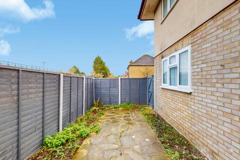 2 bedroom ground floor maisonette for sale, Pinner, Greater London HA5