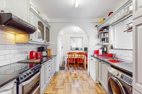 3 bedroom detached house for sale, Cuckoo Hill Road, Greater London HA5