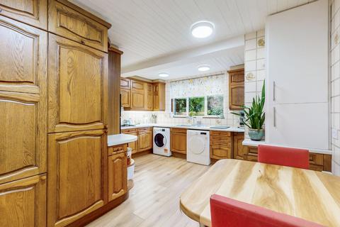 3 bedroom semi-detached house for sale, The Avenue, Middlesex HA5