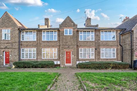 Studio for sale, Fitzneal Street, Acton, London, W12