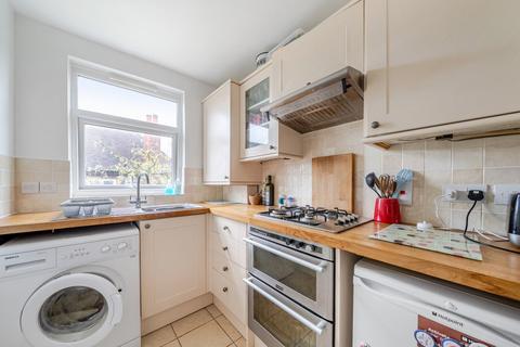 2 bedroom flat for sale, Kings Hall Road, Beckenham, Kent, BR3