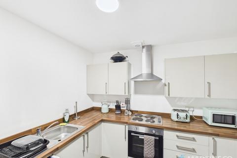 2 bedroom apartment to rent, Lune Grove, Blackpool FY1