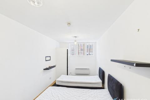 2 bedroom apartment to rent, Lune Grove, Blackpool FY1