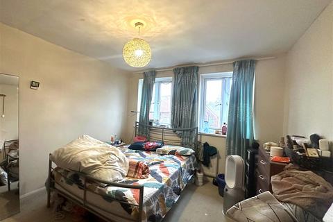 1 bedroom flat to rent, Essex Road, Watford WD17