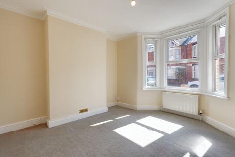 3 bedroom terraced house to rent, Powderham Road, Exeter, EX2