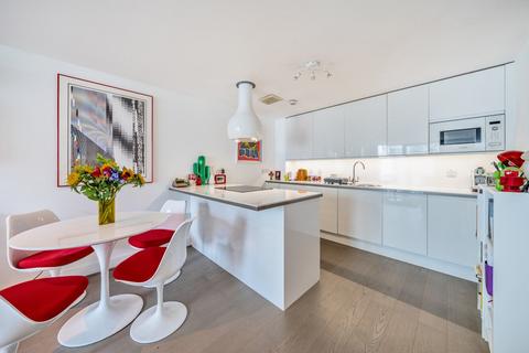 1 bedroom flat for sale, Empire Square, Borough, London Bridge, London, SE1