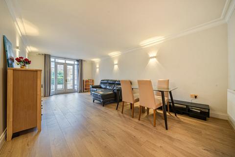 3 bedroom property for sale, Trinity Street, London, SE1