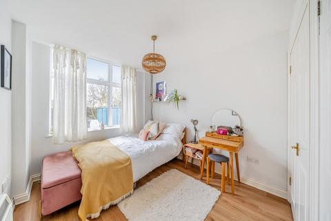 1 bedroom flat for sale, Streatham Hill, Streatham, London, SW2