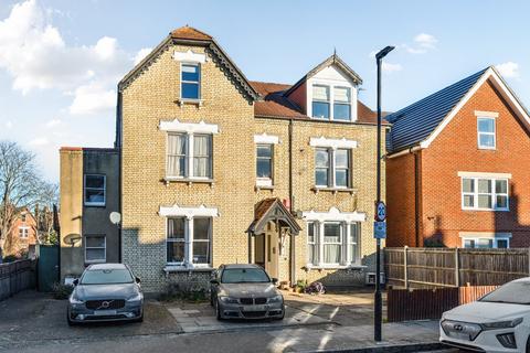 2 bedroom flat for sale, Oakdale Road, Streatham, London, SW16
