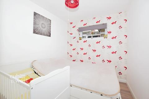 1 bedroom apartment to rent, Sutton Grove Sutton SM1