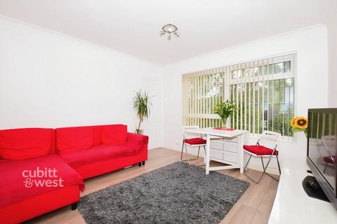1 bedroom apartment to rent, Sutton Grove Sutton SM1