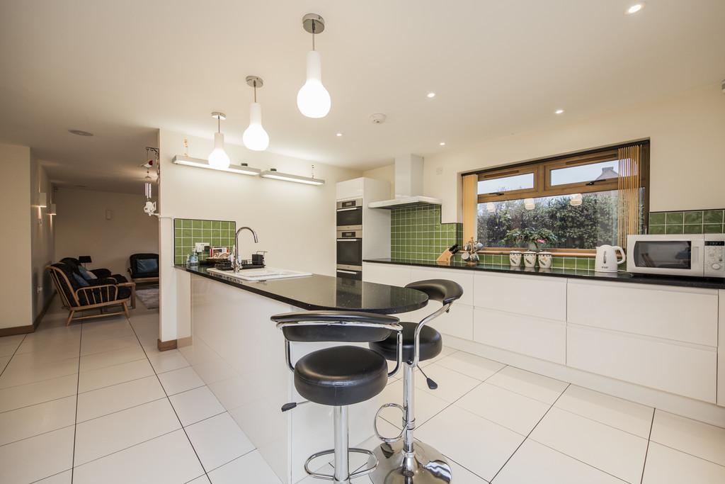 Kitchen 3