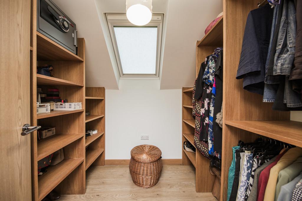 Walk in Wardrobe