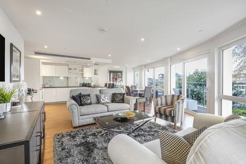2 bedroom apartment for sale, Henry Macaulay Avenue, Kingston Upon Thames KT2
