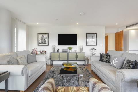 2 bedroom apartment for sale, Henry Macaulay Avenue, Kingston Upon Thames KT2
