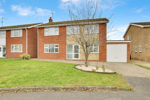 Ellingham Avenue, March PE15