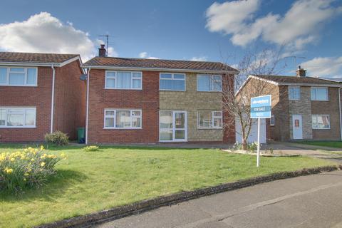 Ellingham Avenue, March PE15