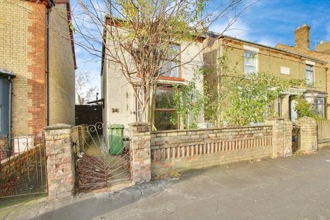 2 bedroom detached house for sale, Station Road, March PE15