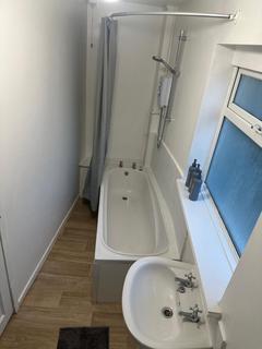 2 bedroom apartment to rent, Northdown Road, Kent CT9