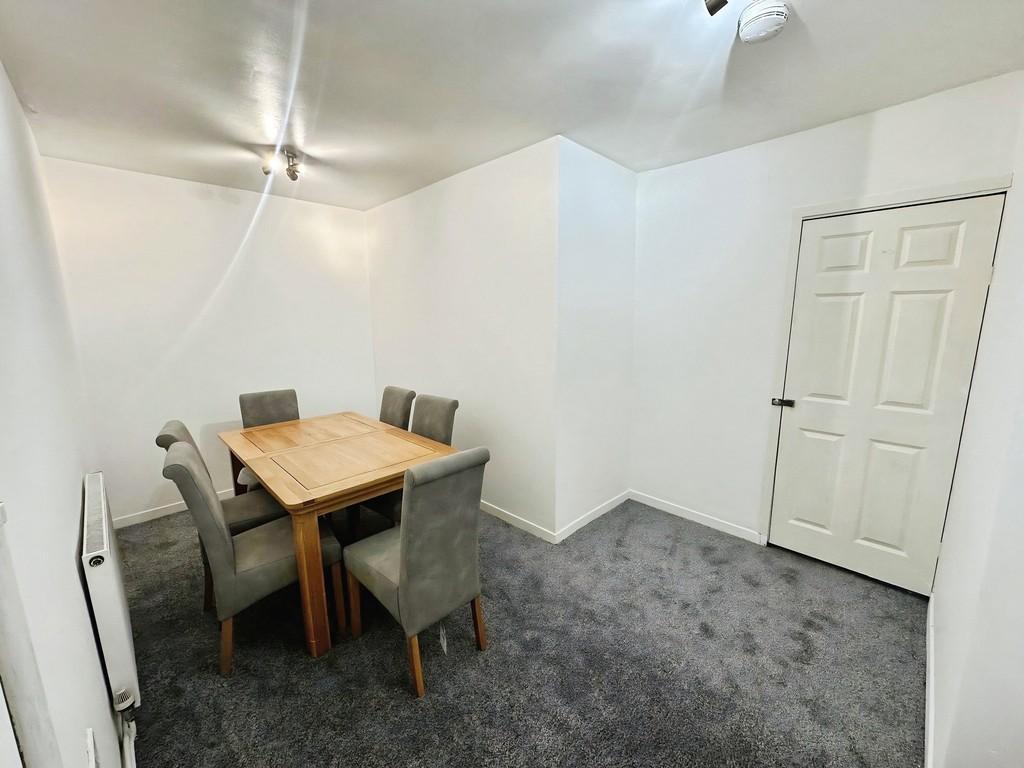 Df1d182a-Dining 20 Room