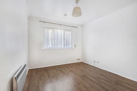 undefined, Birchend Close , South Croydon
