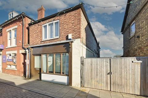 undefined, Great Whyte, Ramsey