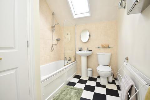 undefined, St Georges Road, Harrogate, HG2 9BP