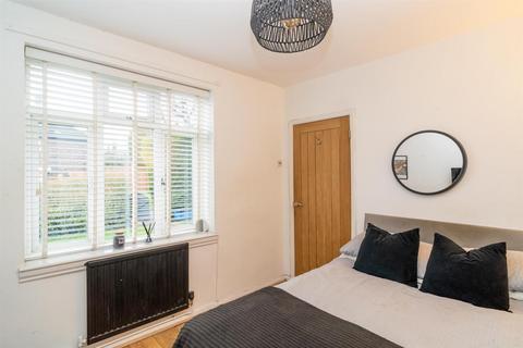 4 bedroom link detached house for sale, Gateshead Road, Borehamwood WD6