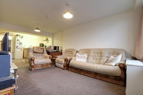 1 bedroom apartment for sale, Great Whyte, Ramsey