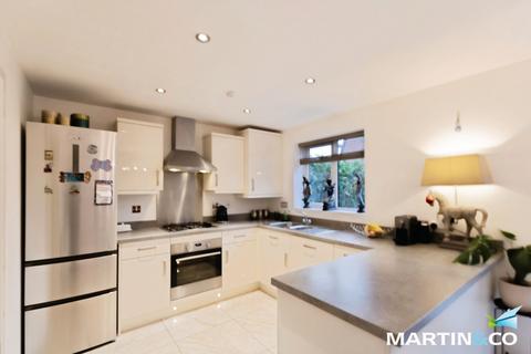 4 bedroom semi-detached house to rent, Gate Lane, Edgbaston, B16