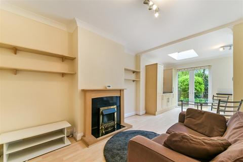 1 bedroom maisonette for sale, Clifton Park Avenue, Raynes Park SW20