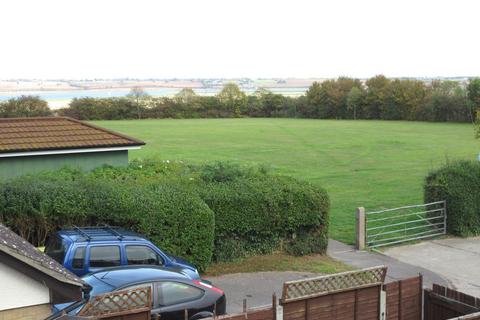 2 bedroom end of terrace house to rent, 4 Riverview Cottages