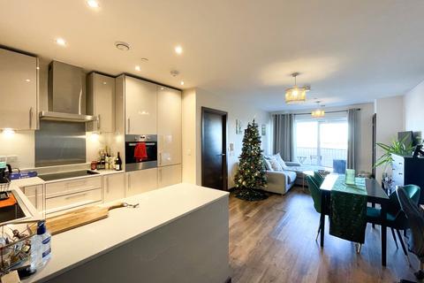 1 bedroom flat for sale, Victoria Avenue, Southend On Sea SS2