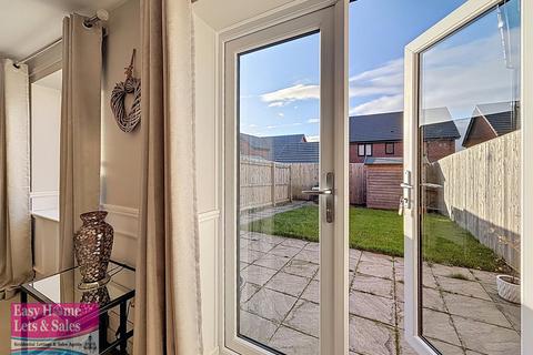 3 bedroom terraced house for sale, Burnham Close, Clayton-Le-Woods