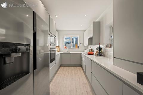 2 bedroom terraced house for sale, Beddington Grove, Wallington