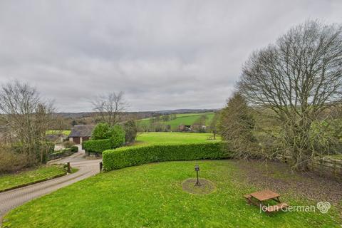 3 bedroom detached house for sale, Quixhill Lane, Prestwood