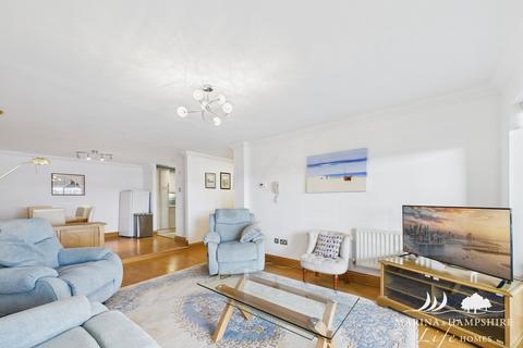 2 bedroom apartment for sale, Lock Approach, Portsmouth PO6
